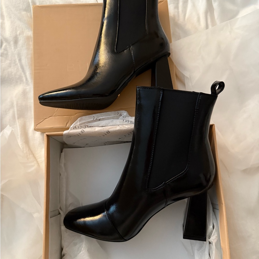 Billini Black Crinkle Patent Elegant Black Ankle Boots